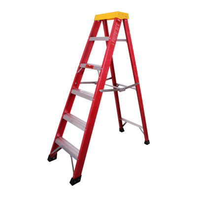 PRODEC 6-TREAD FIBREGLASS STEP LADDER